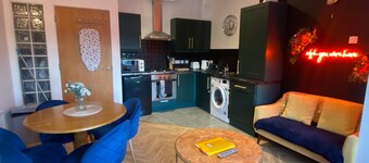 시티 아파트먼트, 4명 숙박 가능, 무료 주차 포함