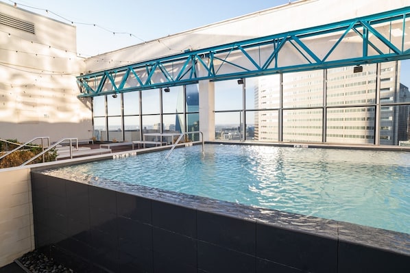 Pool - Cozy Retreat with Rooftop Pool, Parking, and Spacious Comfort (Dallas)