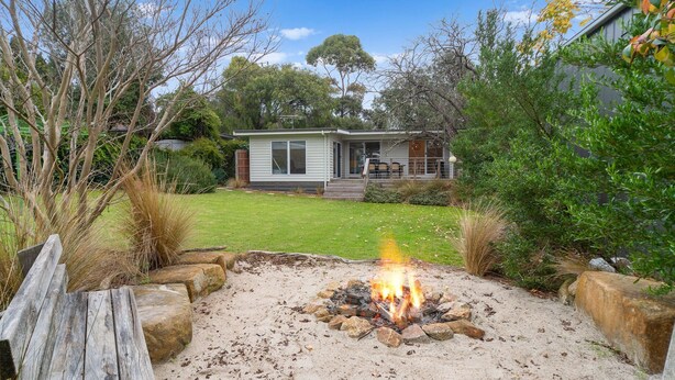 Property grounds - Secluded Seaside Hideaway (Rye)