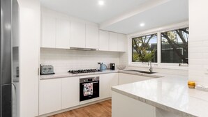 Coffee/tea maker, microwave, dishwasher - Secluded Seaside Hideaway (Rye)