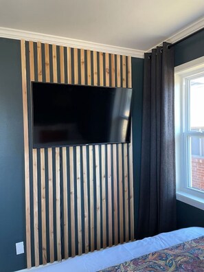 3 Schlafzimmer, Schreibtisch, Bügeleisen/Bügelbrett, kostenloses WLAN
