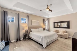 6 bedrooms, desk, travel cot, WiFi - Game Room/Resort! Close to Disney (Davenport)