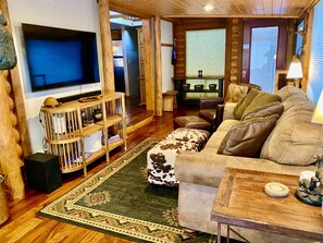 Smart TV, chimenea