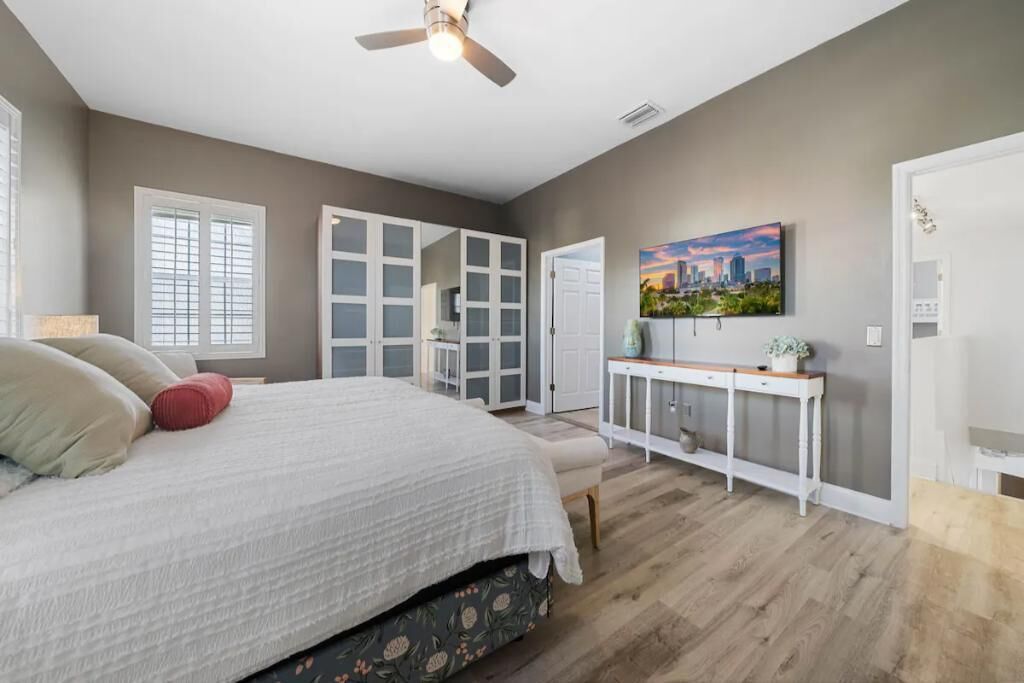 3 bedrooms, WiFi, bed sheets