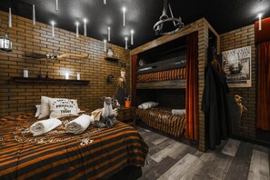 9 Schlafzimmer, Bügeleisen/Bügelbrett, Reisekinderbett, WLAN
