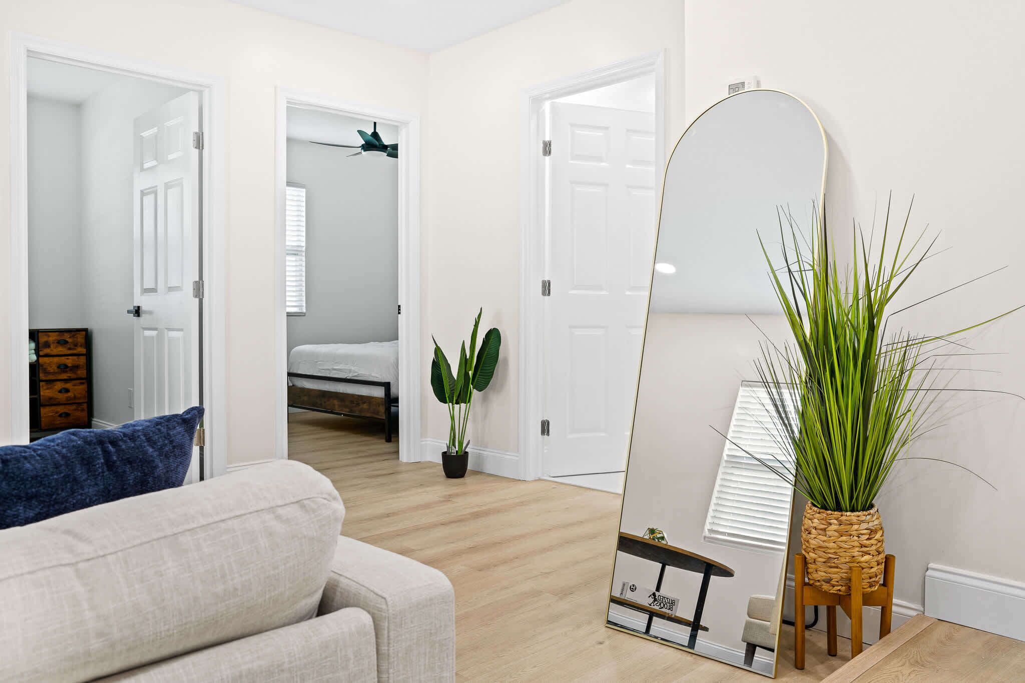 2 chambres, fer et planche à repasser, Wi-Fi, draps fournis