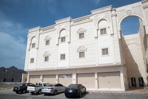 Exterior - Salam 1 - Qaswarah Residence (Madinah)