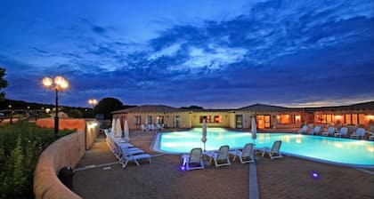 Residence with pool in Vignola Mare
