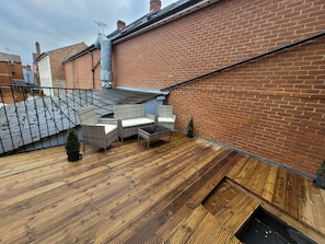 Terrace/patio - Wallgate apartment A- cosy grade II listed apartment with roman wall in garden (Colchester)