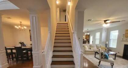 Cheerful 6BR between LSU & NOLA