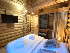2 bedrooms, iron/ironing board, free WiFi, bed sheets - L'OURS BLANC Chalet en rondins (La Bresse)