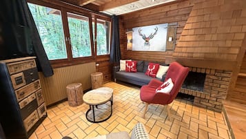 Fernseher, Kamin