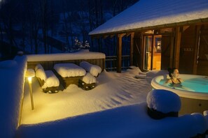 Bain à remous extérieur