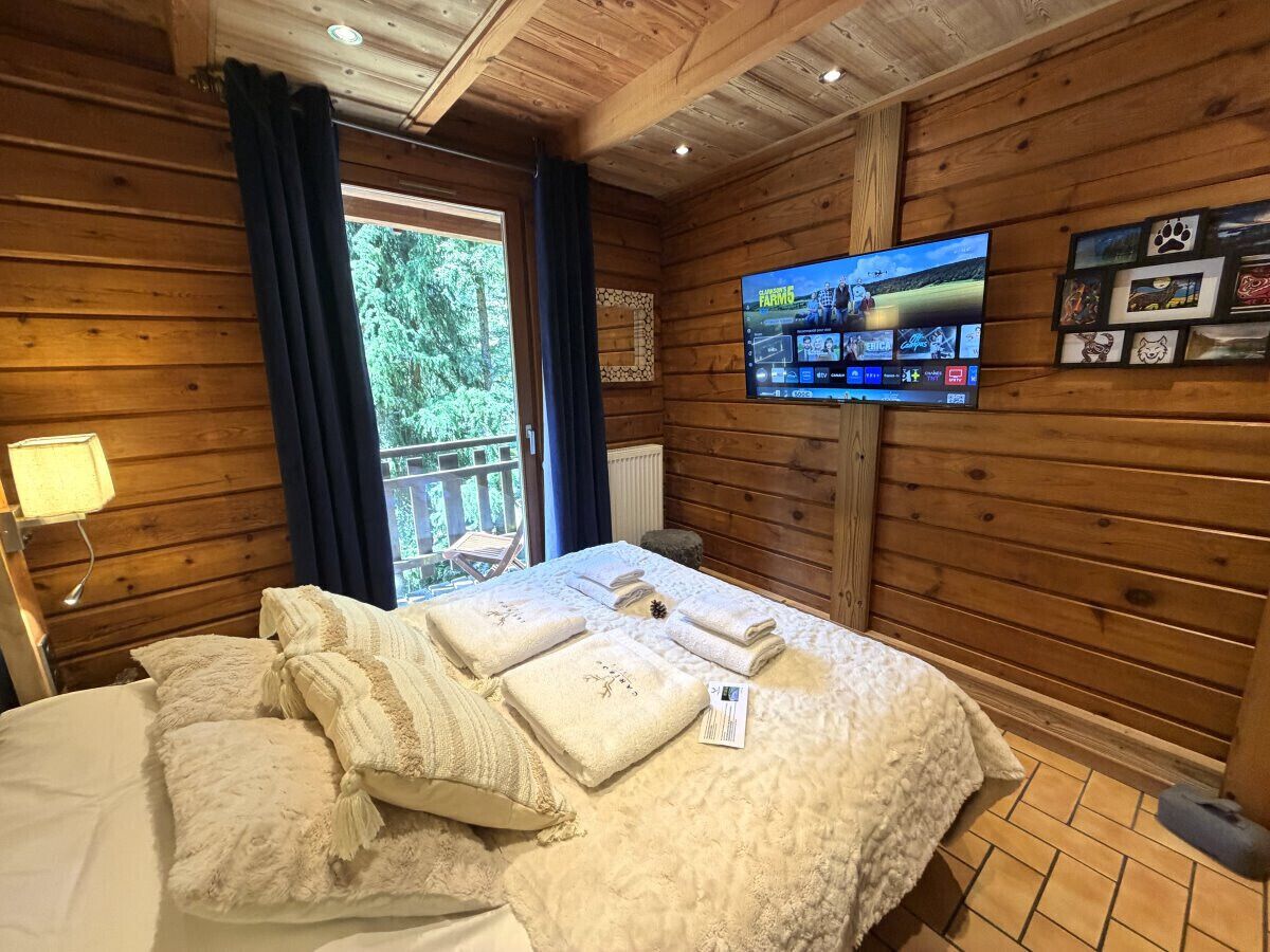 3 chambres, fer et planche à repasser, Wi-Fi gratuit, draps fournis