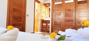 2 bedrooms, in-room safe, iron/ironing board, free WiFi