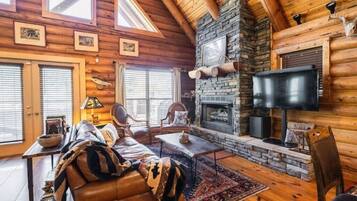 TV connectée, cheminée