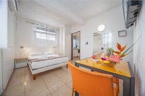Iron/ironing board, free WiFi, bed sheets - Studio 104 - Alpinia - proche plage (Les Trois-Îlets)
