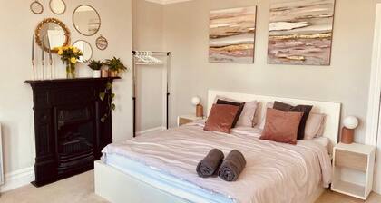 Stunning family home, large garden and playroom