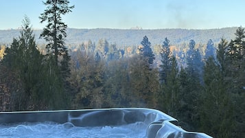Utendørs boblebad