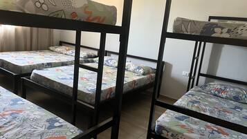 3 bedrooms, WiFi, bed sheets