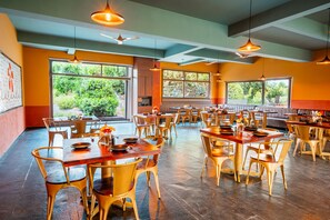 Restaurant - Treebo Premium The Memoir, Ramdaspeth (Nagpur)