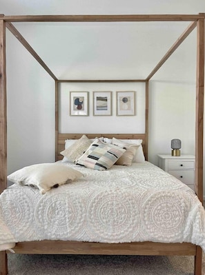 2 bedrooms, iron/ironing board, WiFi, bed sheets - New in Champions Gate Enjoy the Magic with your family (Kissimmee)