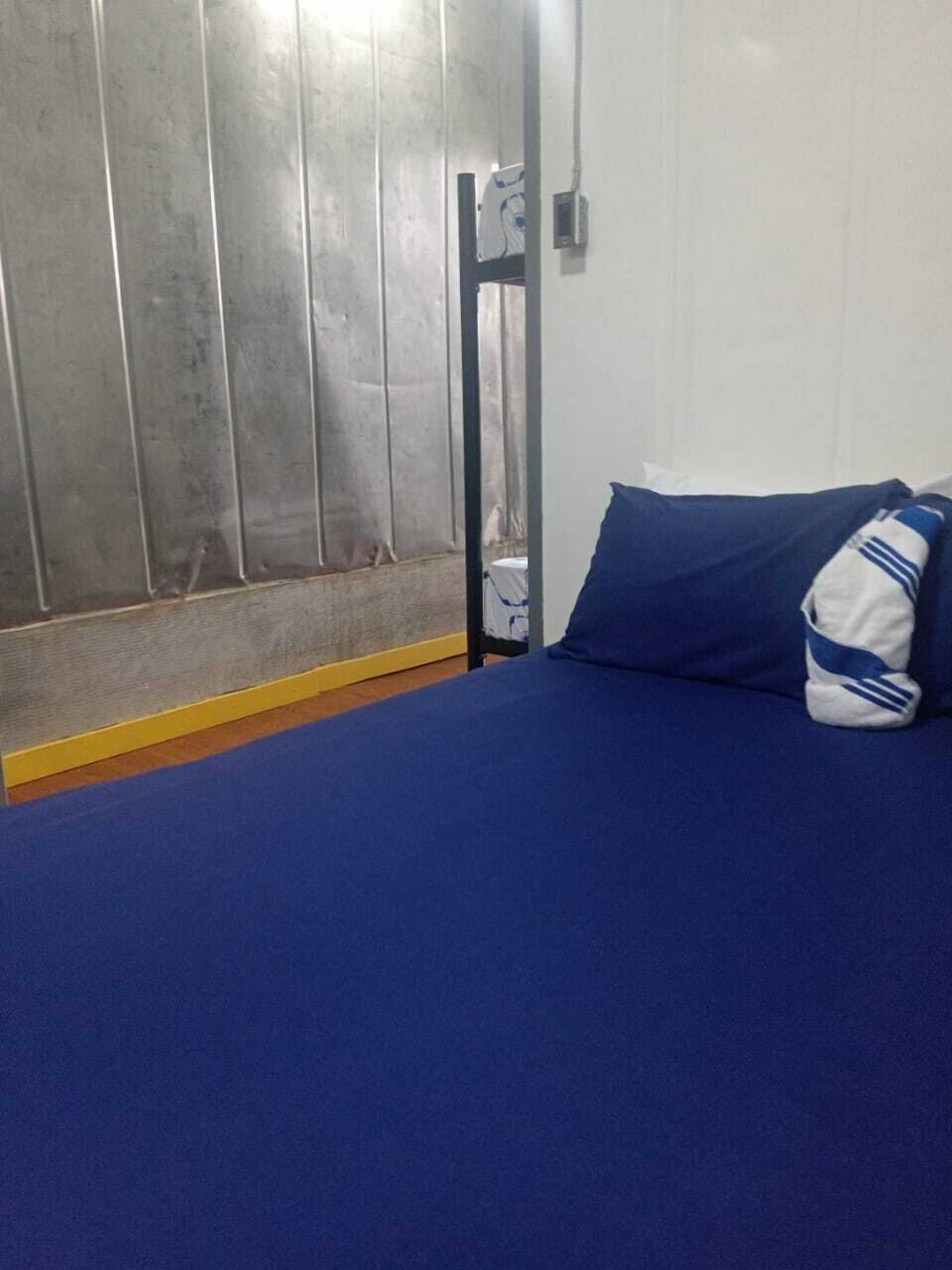 Standaard tweepersoonskamer, Meerdere bedden, uitzicht op tuin | Luxe beddengoed, een kluis op de kamer, verduisterende gordijnen