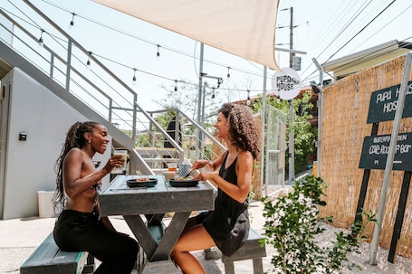 Daily full breakfast for a fee