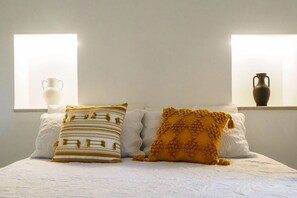3 Schlafzimmer, Zimmersafe, Schreibtisch, Bügeleisen/Bügelbrett