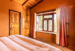 2 makuuhuonetta, Wi-Fi, vuodevaatteet