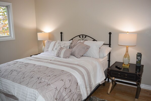 3 bedrooms, free WiFi, bed sheets