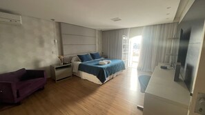 Deluxe Villa | 5 bedrooms, hypo-allergenic bedding, individually decorated - Mansao no centro São Roque (Sao Roque)