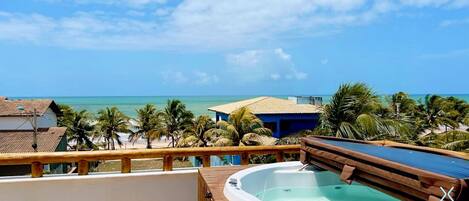 Bain à remous extérieur