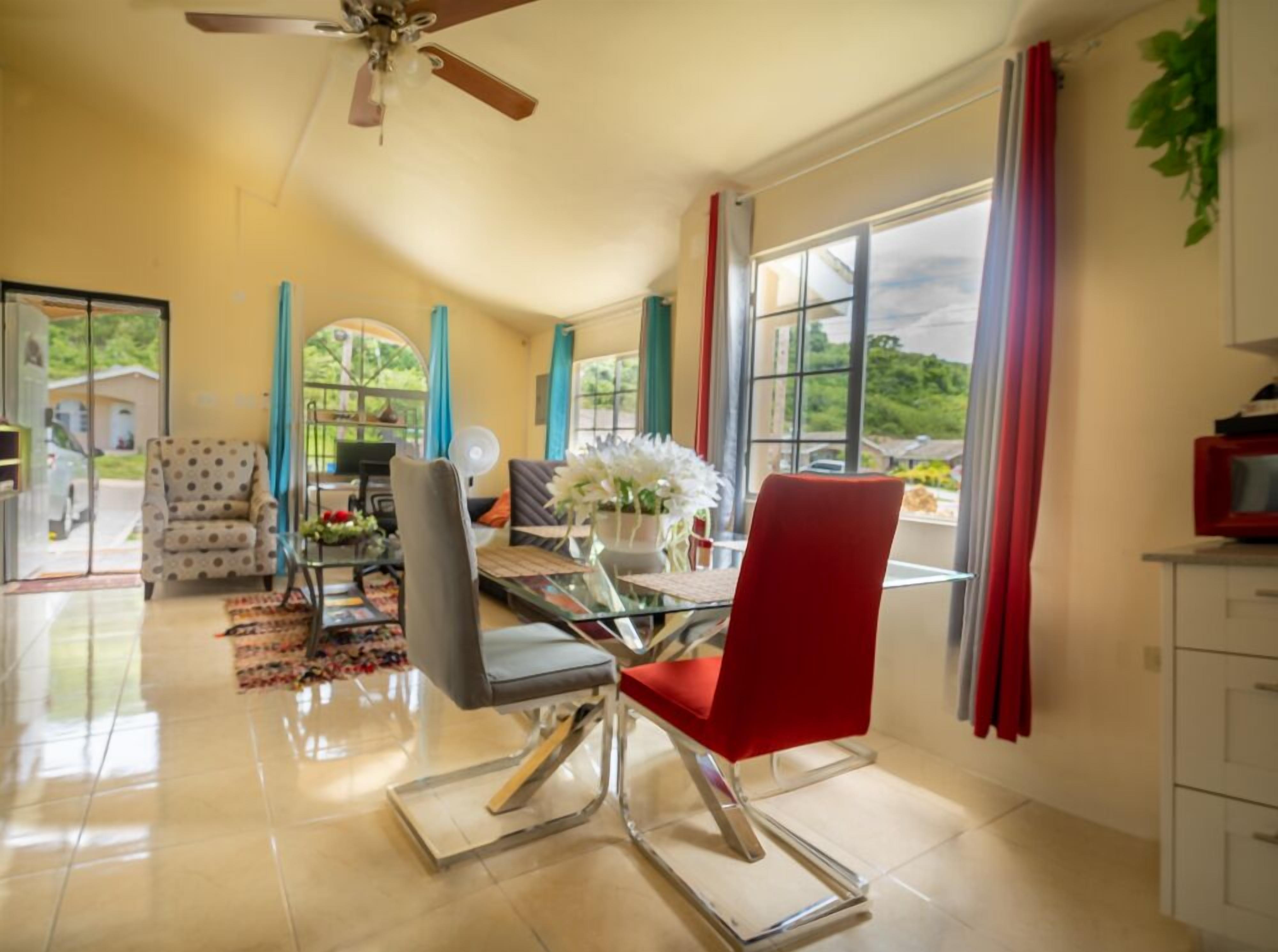 Comfort House | Living area