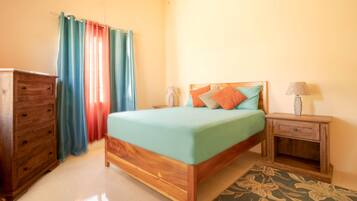 Comfort House | 2 bedrooms, iron/ironing board, free WiFi