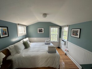 1 chambre, fer et planche à repasser, Wi-Fi, literie fournie
