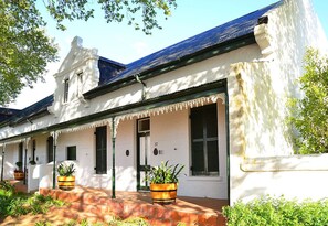 Exterior - Hidden Gem in Historic Stellenbosch (Stellenbosch)