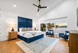 6 Schlafzimmer, Schreibtisch, kostenloses WLAN, Bettwäsche