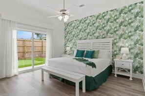 7 habitaciones, tabla de planchar con plancha y cuna de viaje 