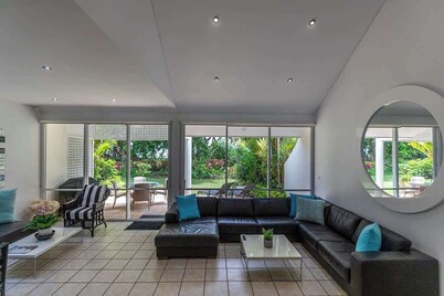 Port Douglas Mirage Villa#423