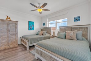 2 bedrooms, WiFi - Beach Heaven-Private Beach, Pool (Key Colony Beach)