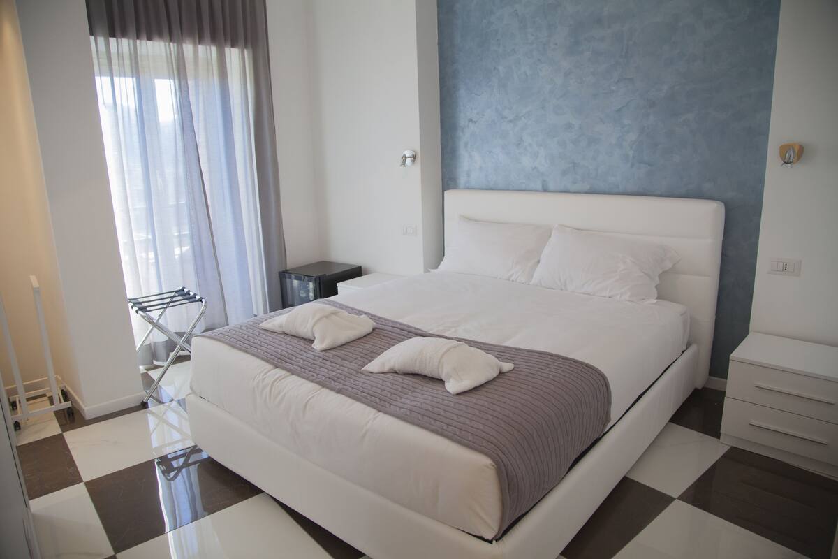 Economy Room | In-room safe, soundproofing, iron/ironing board (on request)
