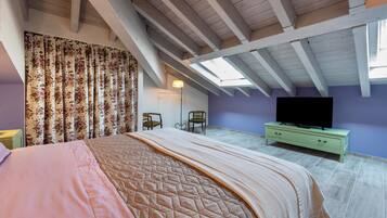 2 bedrooms, free WiFi, bed sheets