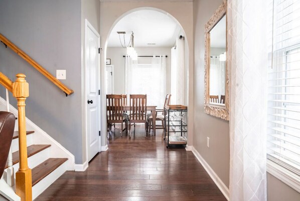 Interior - Beautiful home in Fort Mill near Carowinds, Ballantyne, BMX, Charlotte NC (Fort Mill)