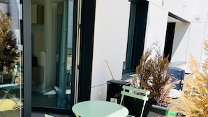 Terrace/patio - Luxury 1 bedroom flat w.Terrace&Parking (Luxembourg City)