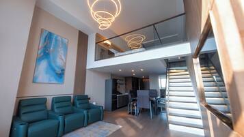 Blackout curtains, iron/ironing board, free WiFi