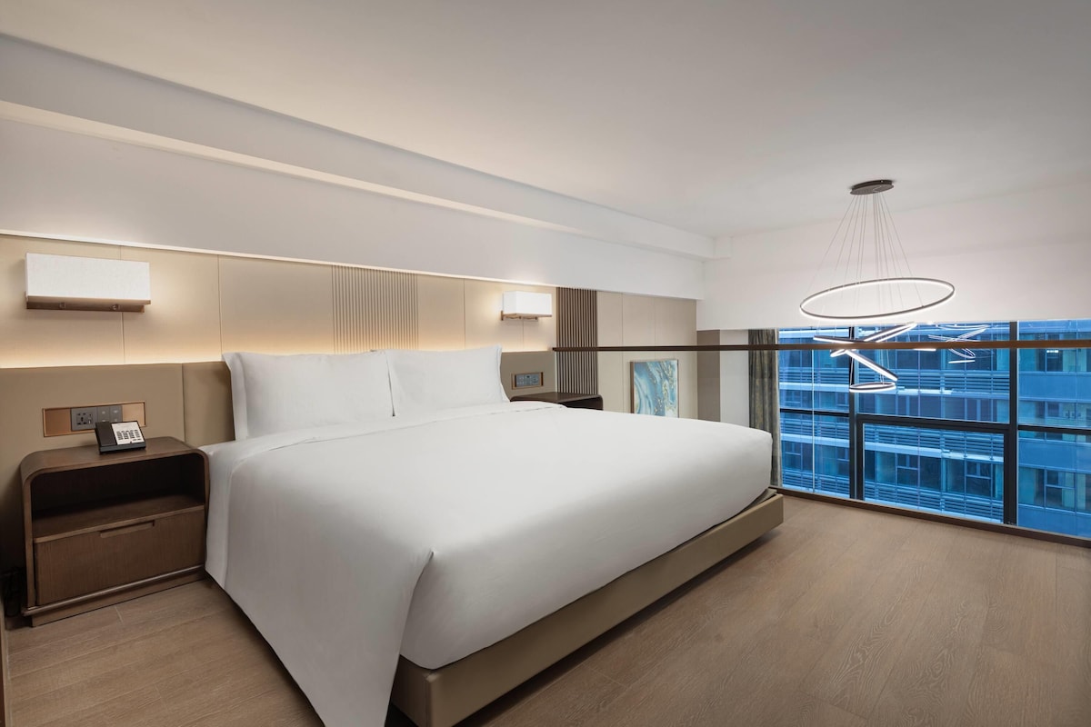 Cortinas blackout, tabla de planchar con plancha y wifi gratis