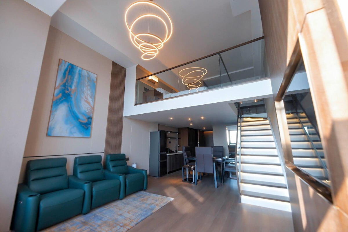 Cortinas blackout, tabla de planchar con plancha y wifi gratis
