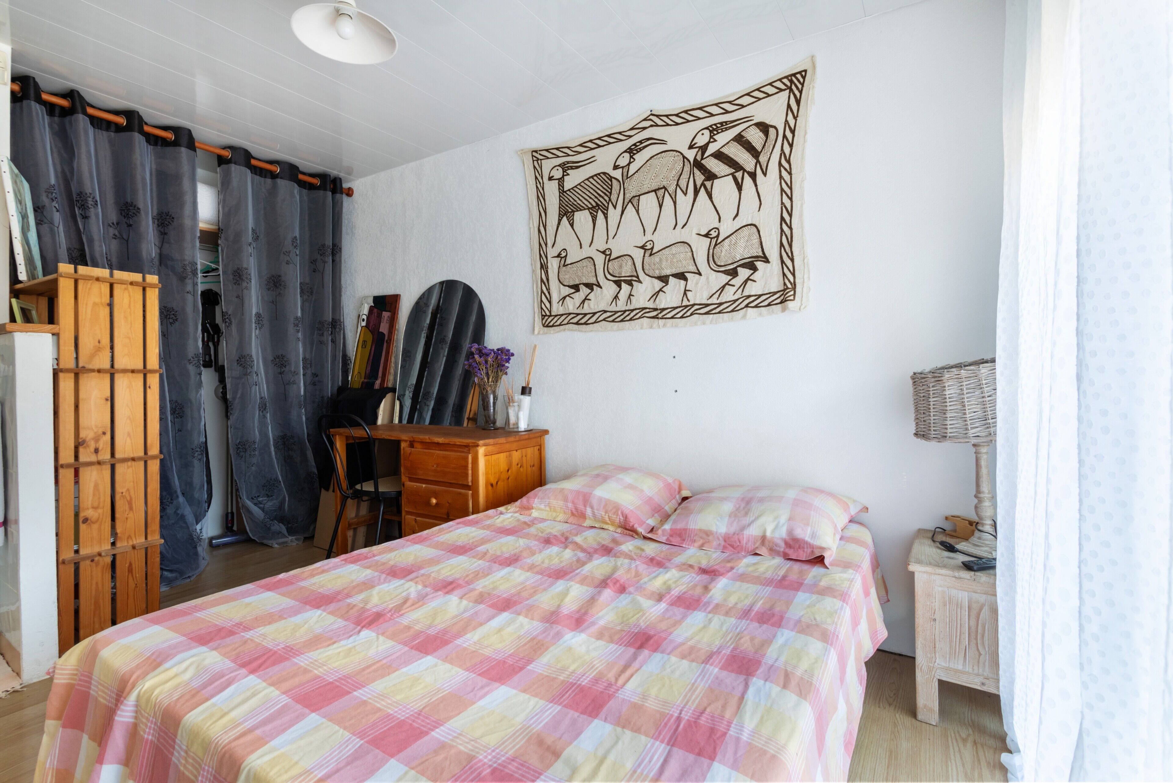 3 quartos, Wi-Fi de cortesia, roupa de cama