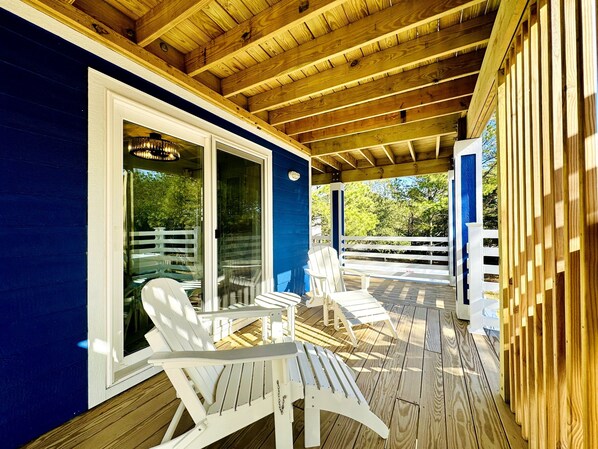 Terrace/patio - *New* Luxury,Heated Pool,HotTub,GameRoom,Elevator (Corolla)